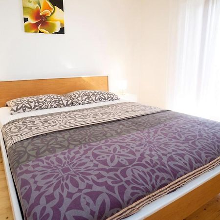 Apartment Nives 乌马格 外观 照片